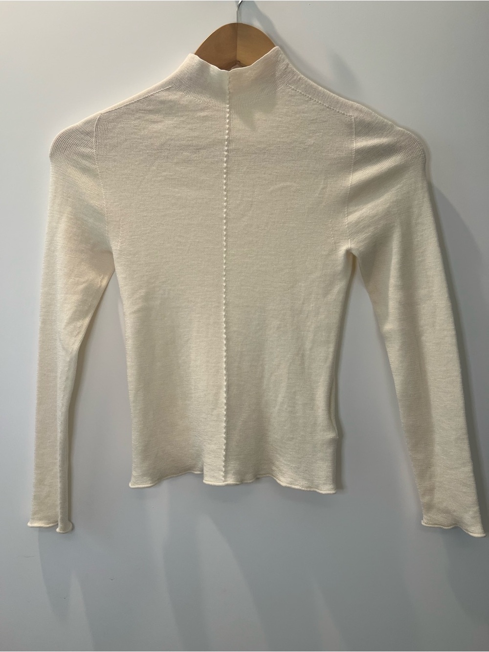 Seamless Wool Turtleneck Sweater